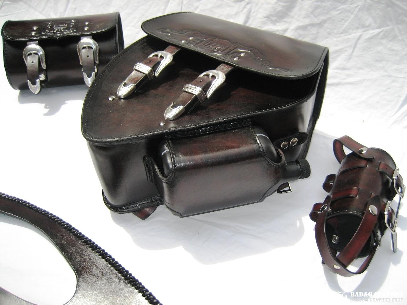 RTW PROVEN: Custom Hand-Tooled Seat & Saddlebags Set | Harley-Davidson Panhead