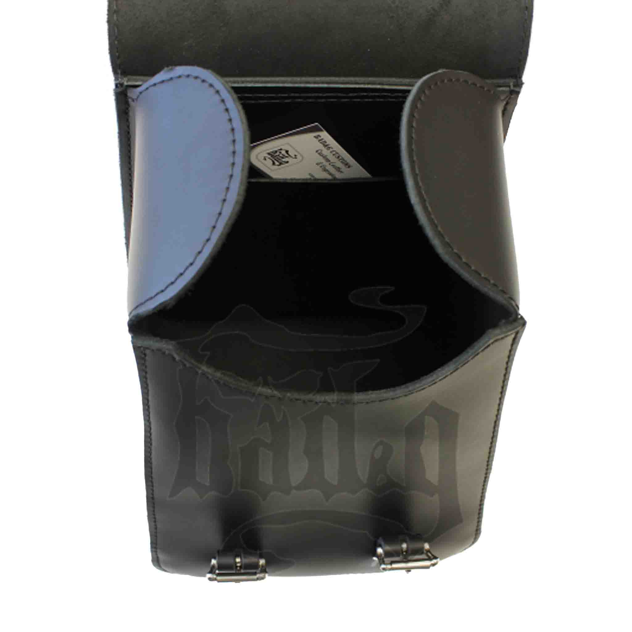 Upgrade your ride with the ULB01 universal messenger luggage rack bag. Hand crafted in USA with premium leather and top quality hardware. Durable and stylish, it's the perfect fit for your motorcycle.