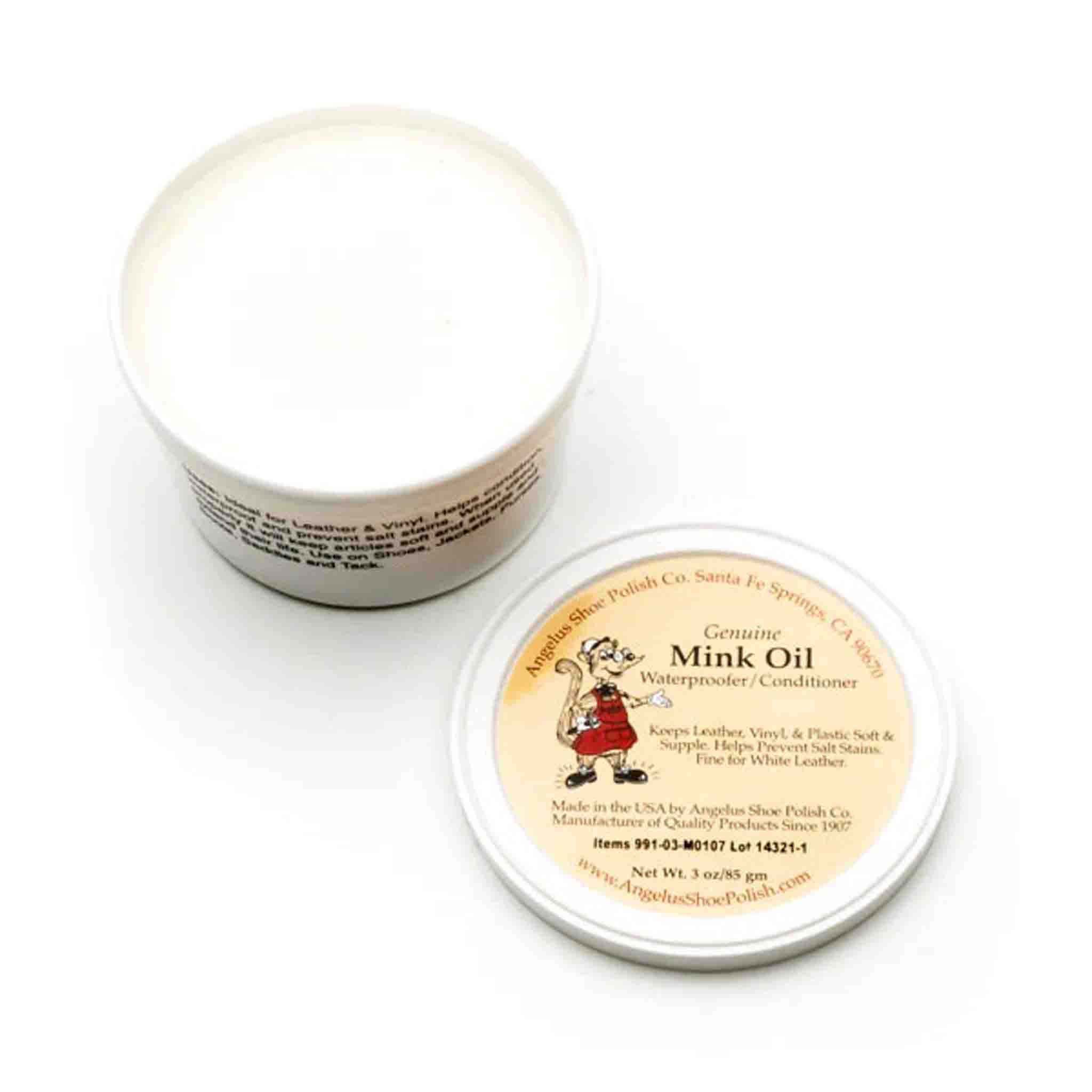 Keeps all leather and plastics soft, pliable and waterproof. Prevents salt stains. Mink Oil retains the flexibility of plastics by replenishing the plasticizer.Mink Oil Waterproofing 3oz